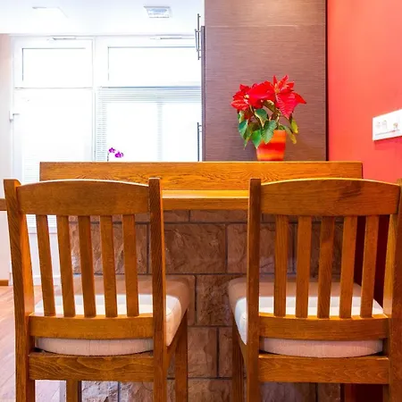 Anna Apartment